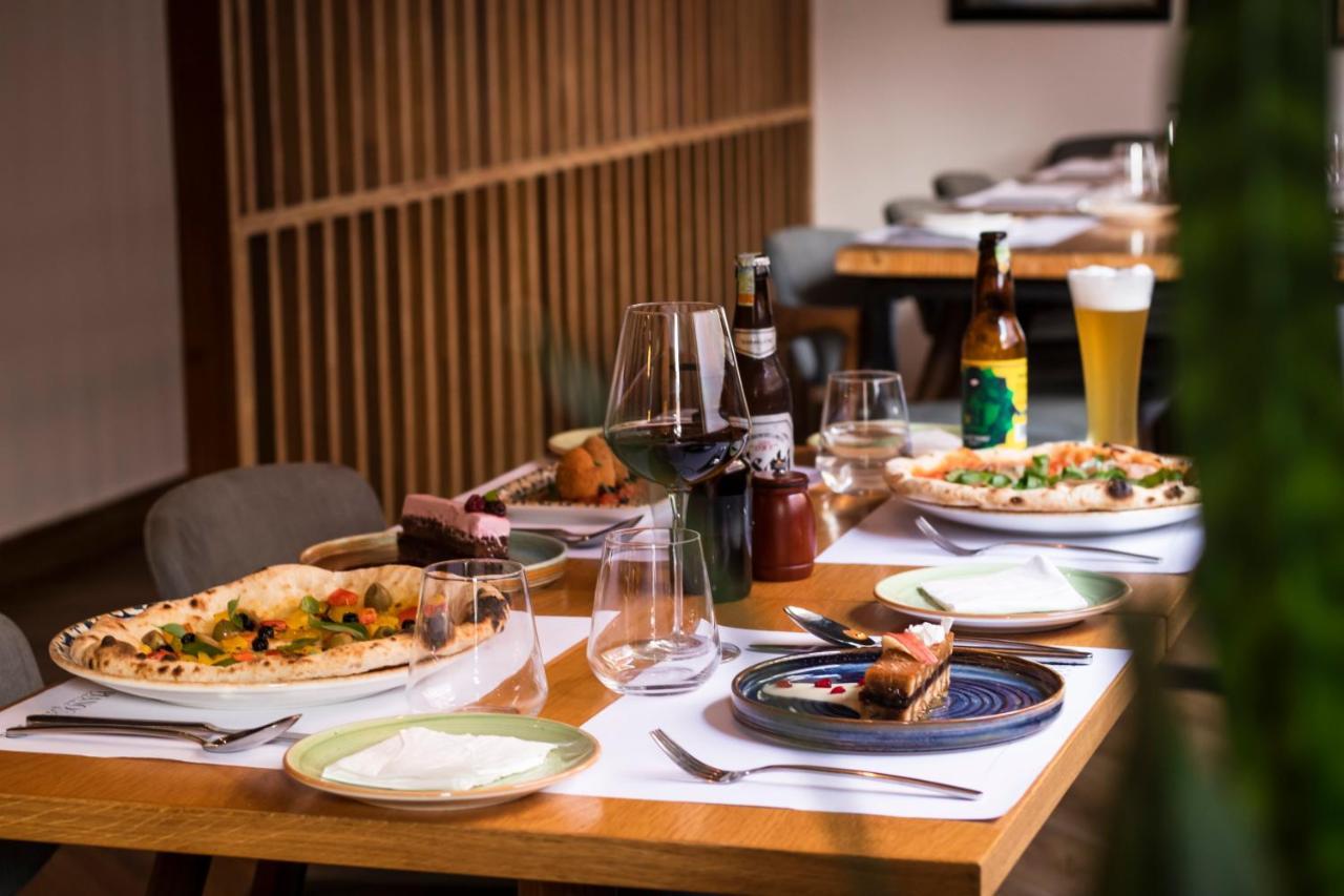 Nomad Hotel Lazimpat Катманду Екстер'єр фото