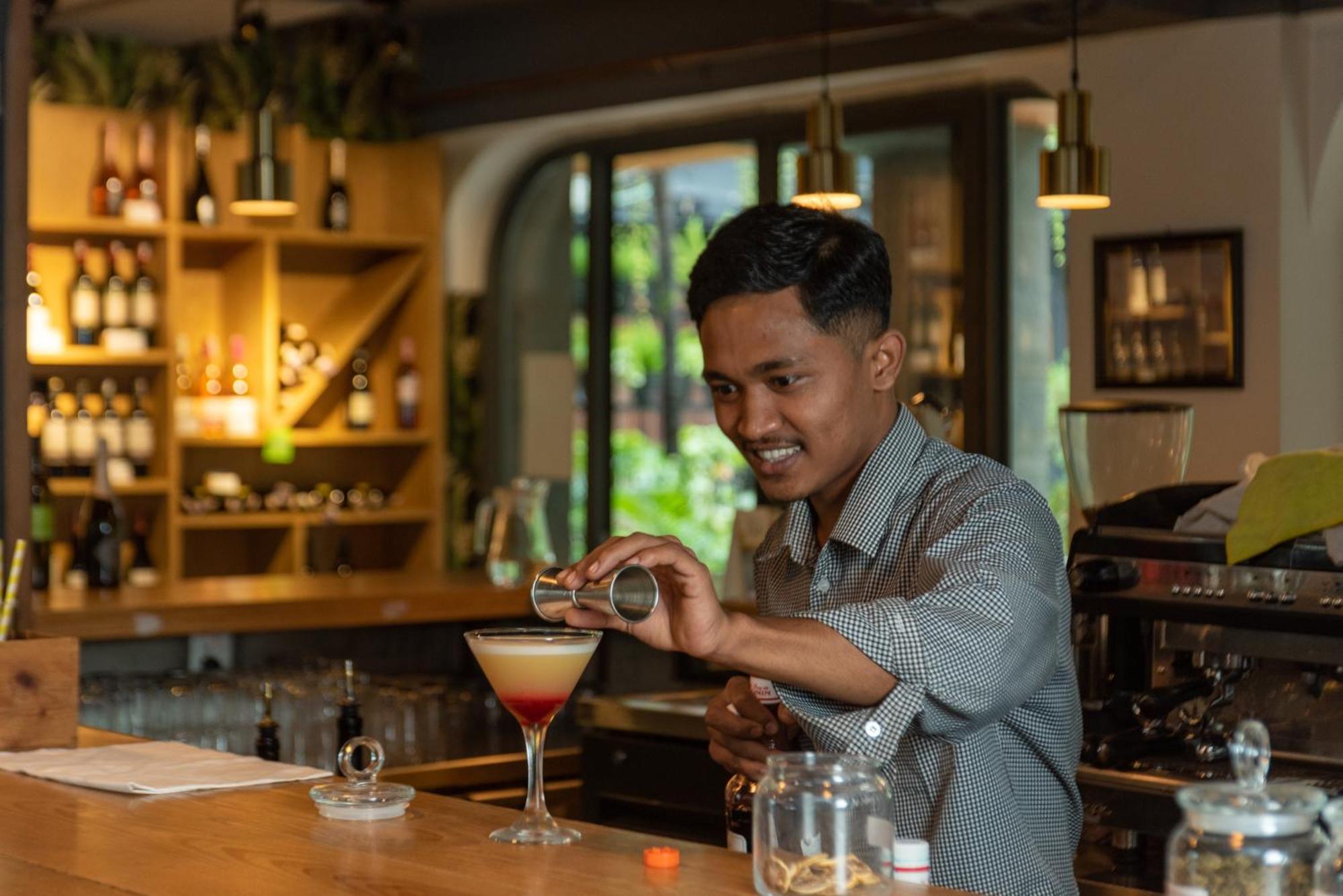 Nomad Hotel Lazimpat Катманду Екстер'єр фото